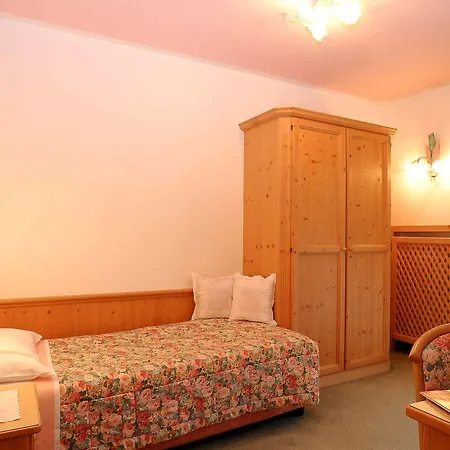 Barance Hotel 3*